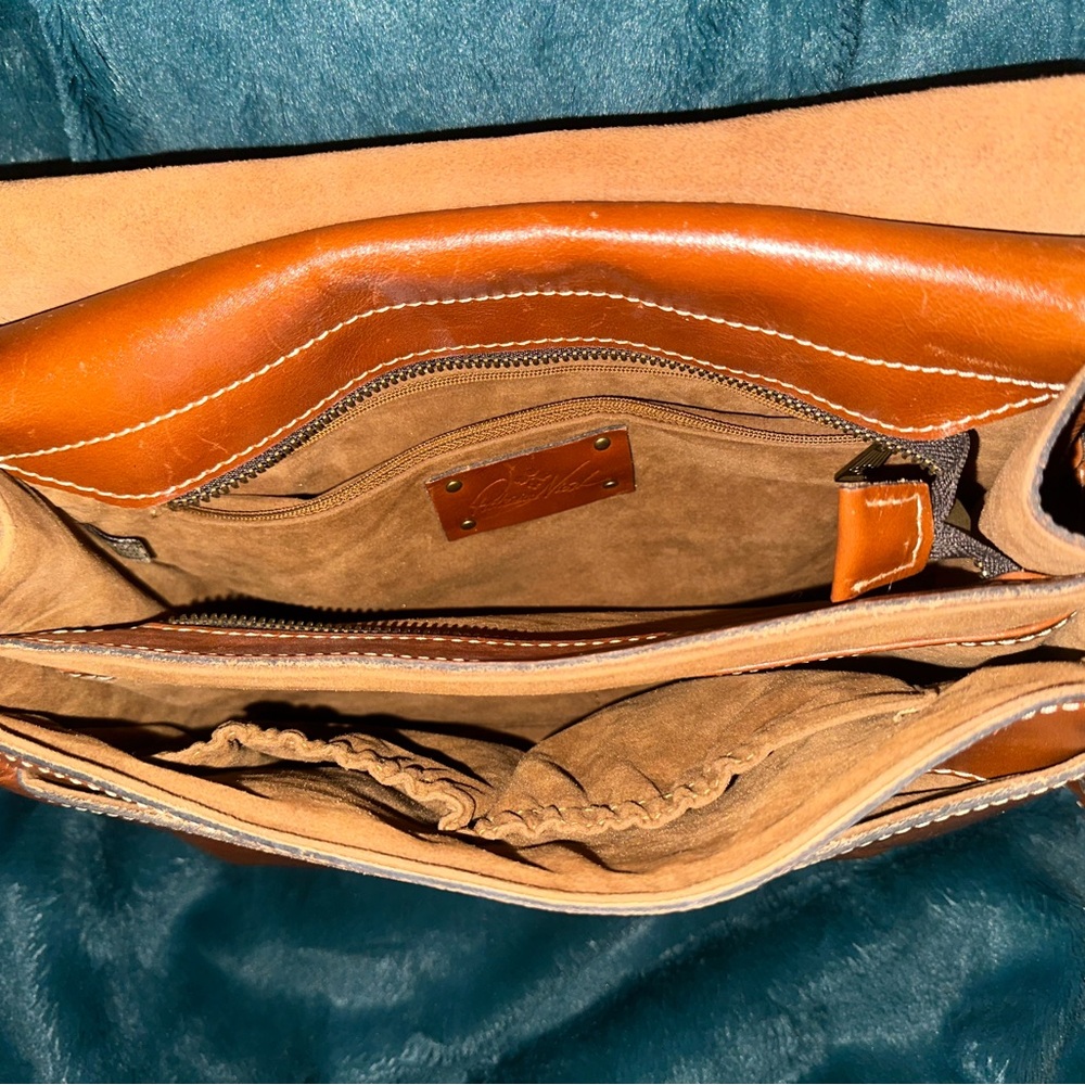 Patricia Nash London Saddle Bag - Picture 4 of 9